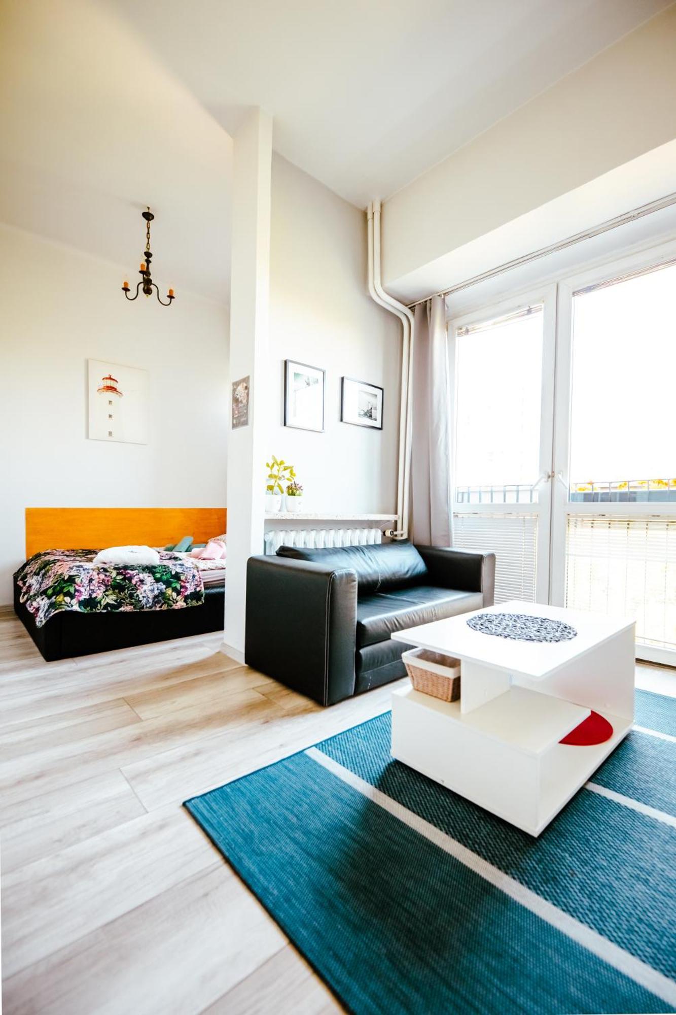 6th Floor Modern With French Balcony And Views Apartament *